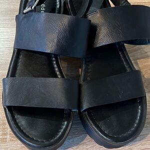 Madden Girl Wide Strap Black Sandals